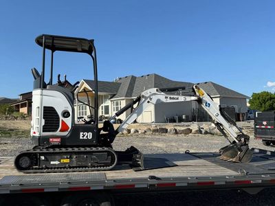 E20 Bobcat mini excavator