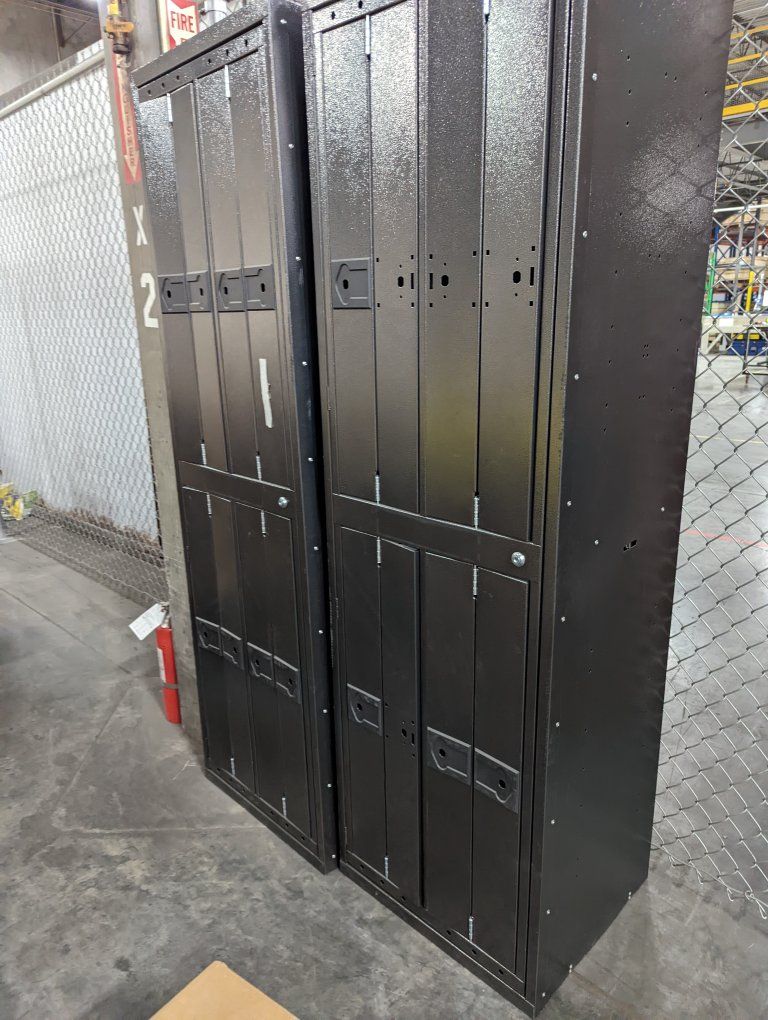 Metal locker