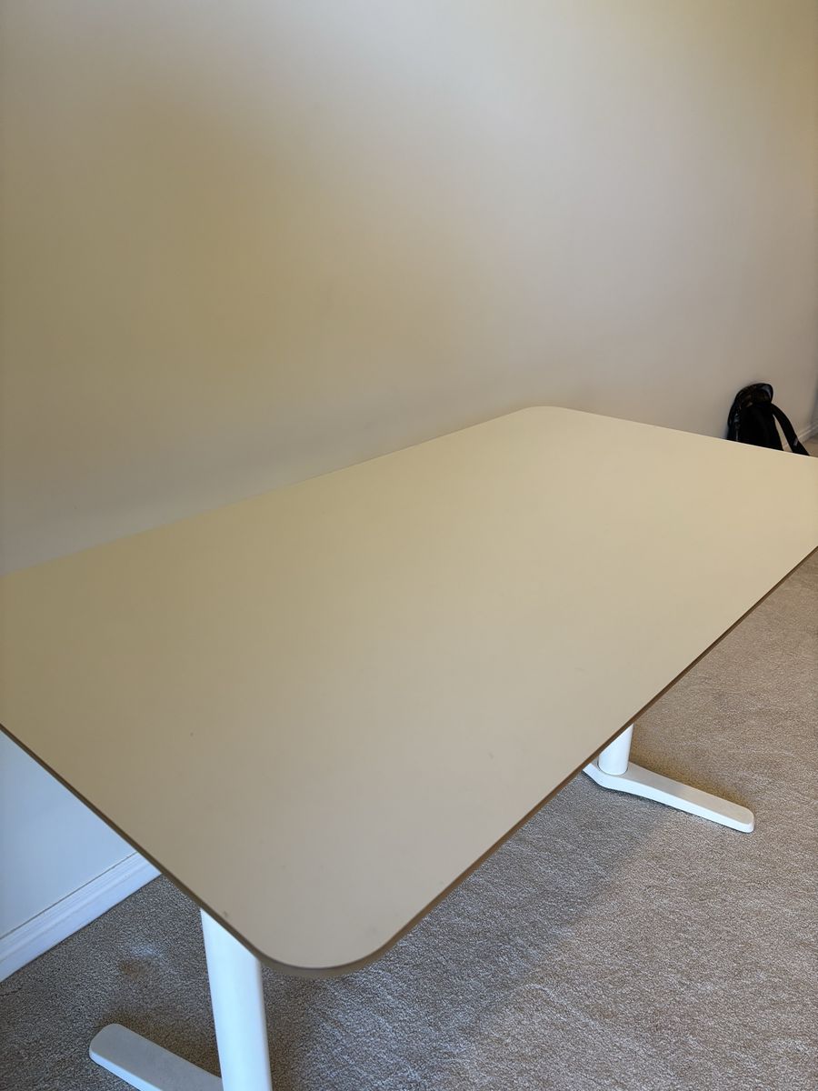 Main image 3
