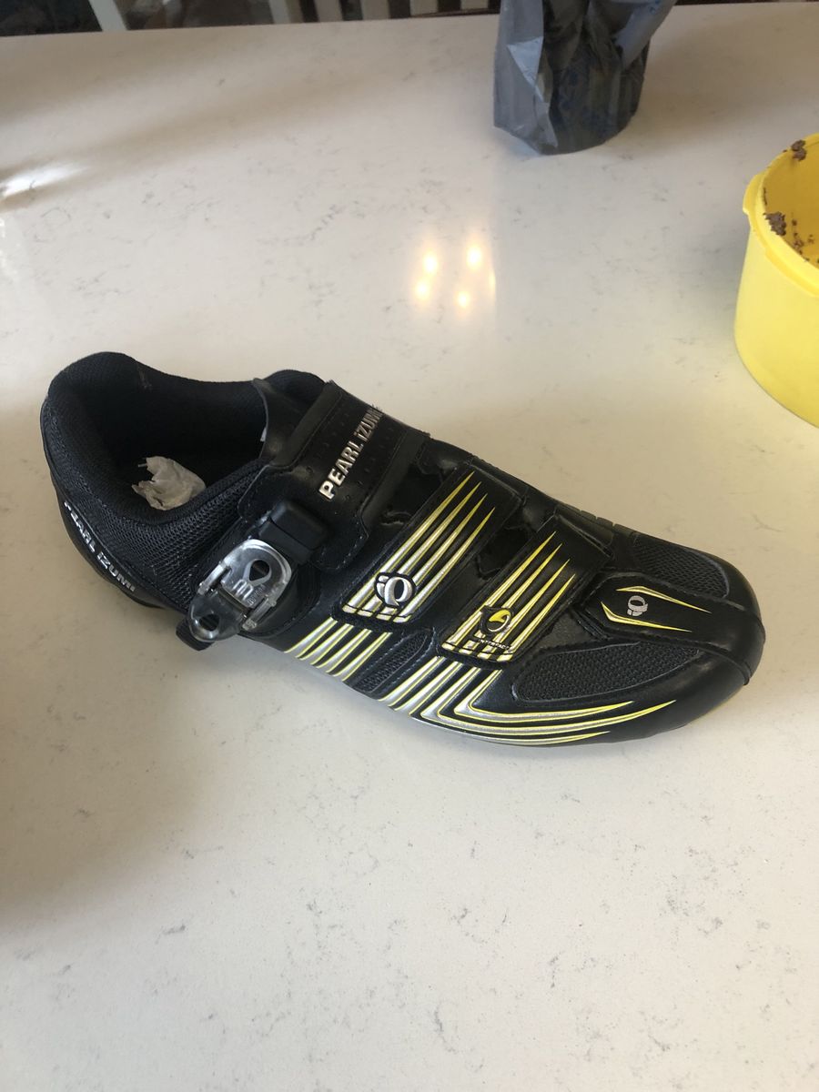 PEARL IZUMI ROAD BIKE SHOES
