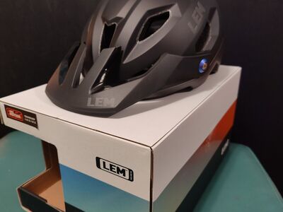 LEM Mountain Bike Helmet Size M