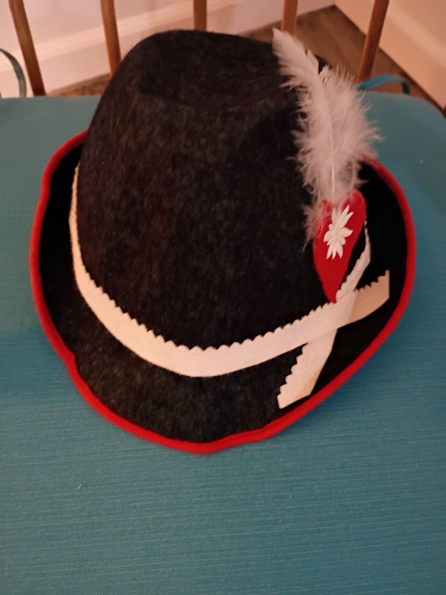 Vintage Bavarian Wool Hat West Germany