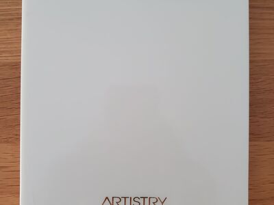 Artistry Cosmetic Mirror