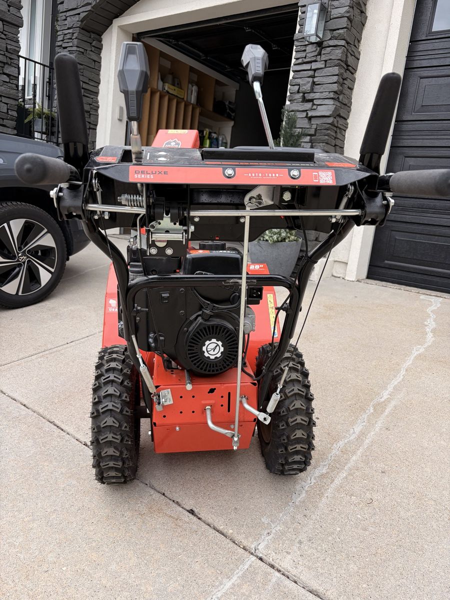 Ariens Deluxe Series Snowblower