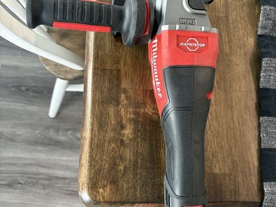 Milwaukee M18 FUEL Grinder