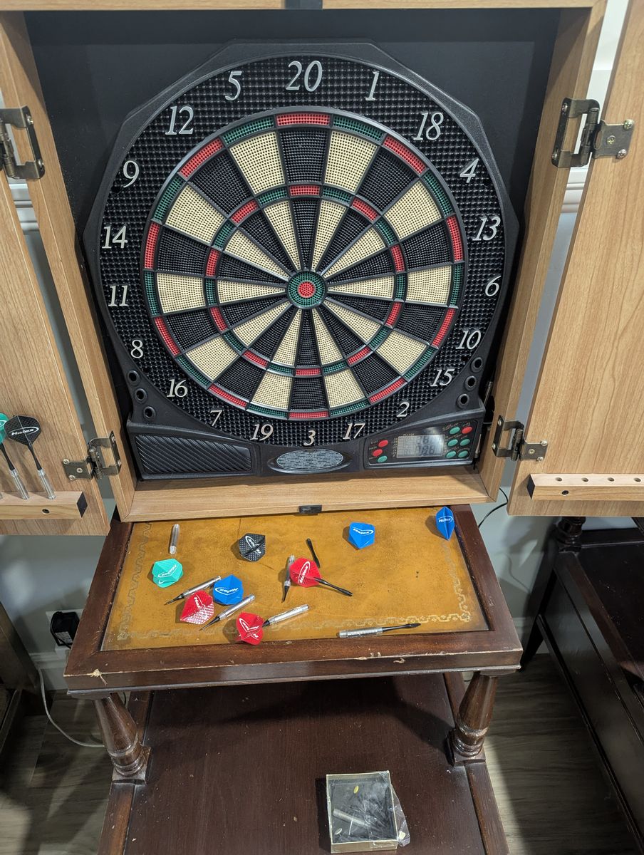 Halex Electronic Dartboard AC/DC