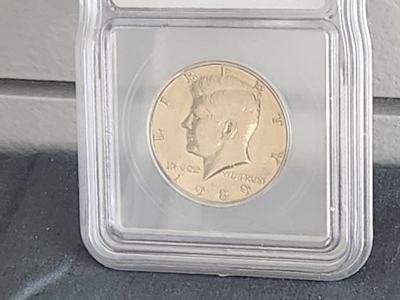 *FLASH SALE* 1989 P MS67 Kennedy Half Dollar Gold Toner!