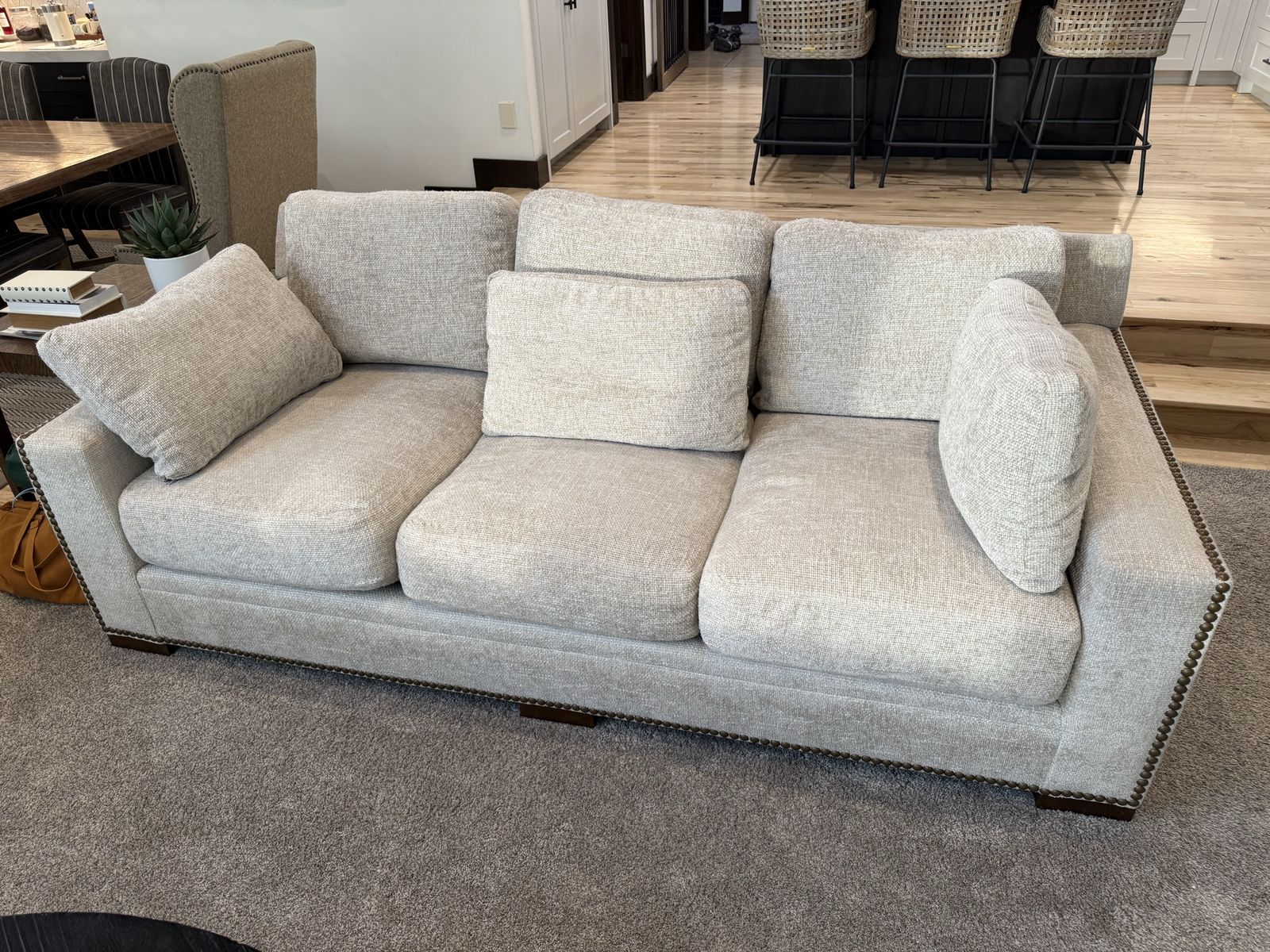 Sofa King Hickory California sofa