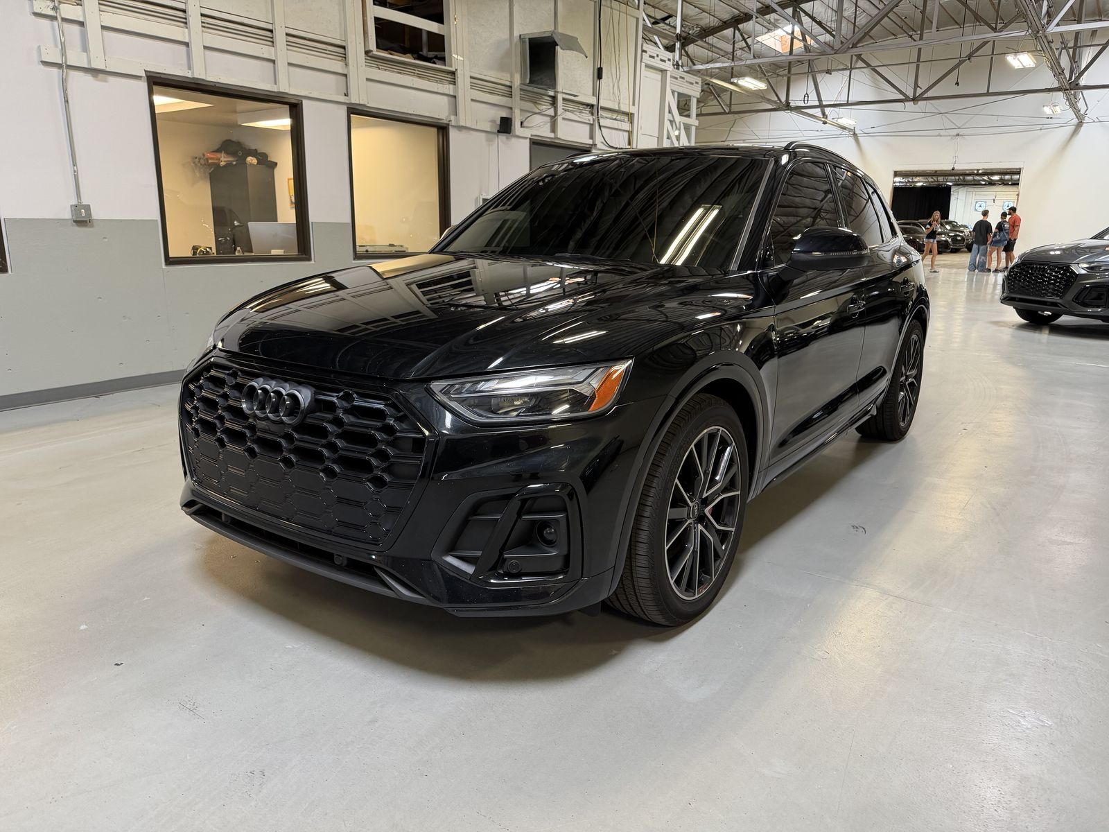 2023 Audi SQ5 3.0T quattro Premium Plus