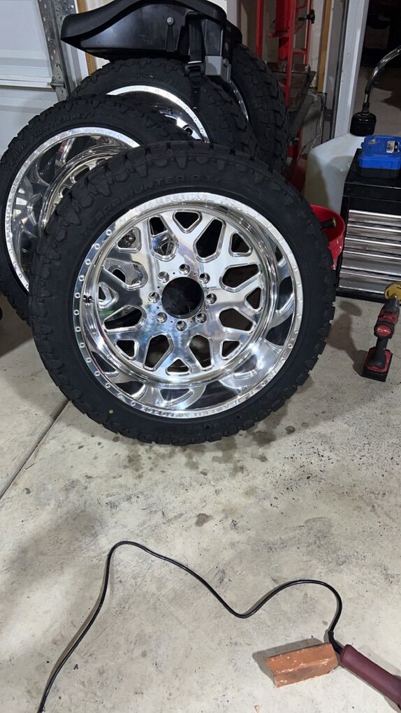 22x12 Amercan Force Flux SS 8x6.5