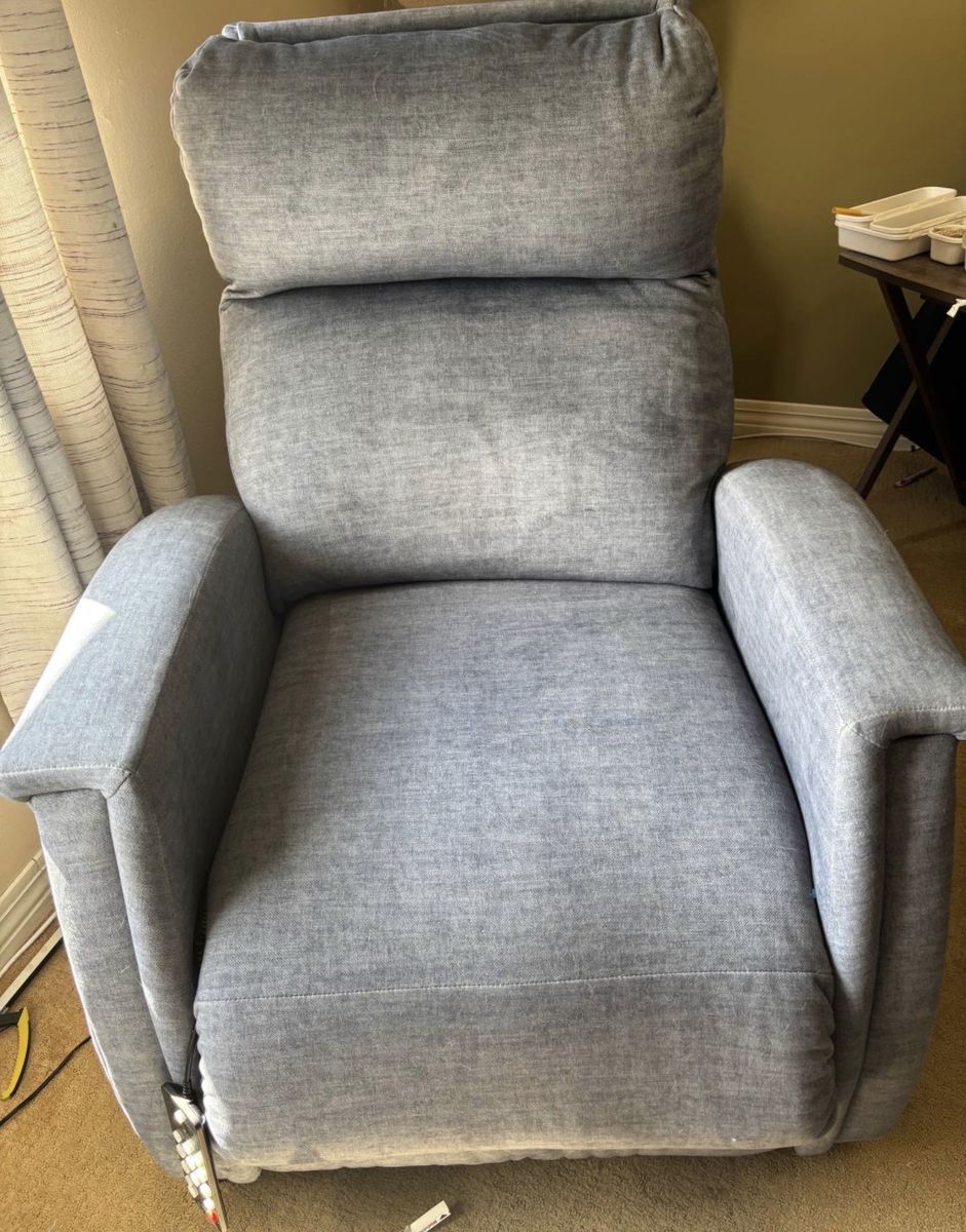 Fabric Reclining Chair With Massager And Heat