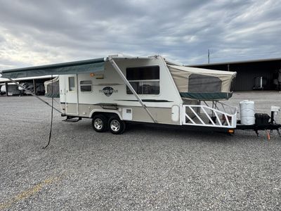 pristine Starcraft Travelstar Ultralite HybrId
