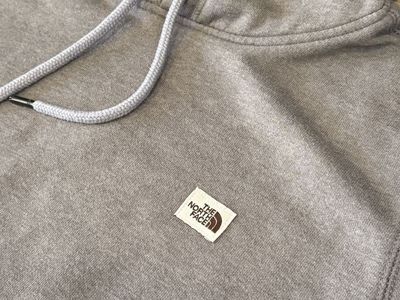 NORTH FACE HOODIE- SIZE M