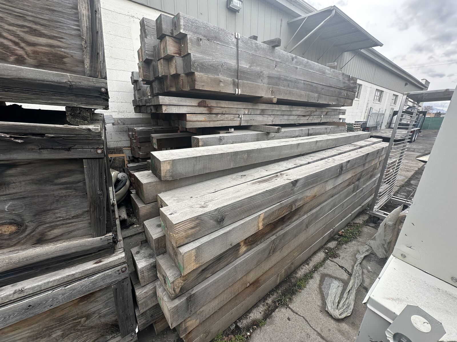 HEAVY TIMBER / LARGE DIMENSION LUMBER LOT – 3x6 up to 8x8 (10’–16’) – HUGE QTY