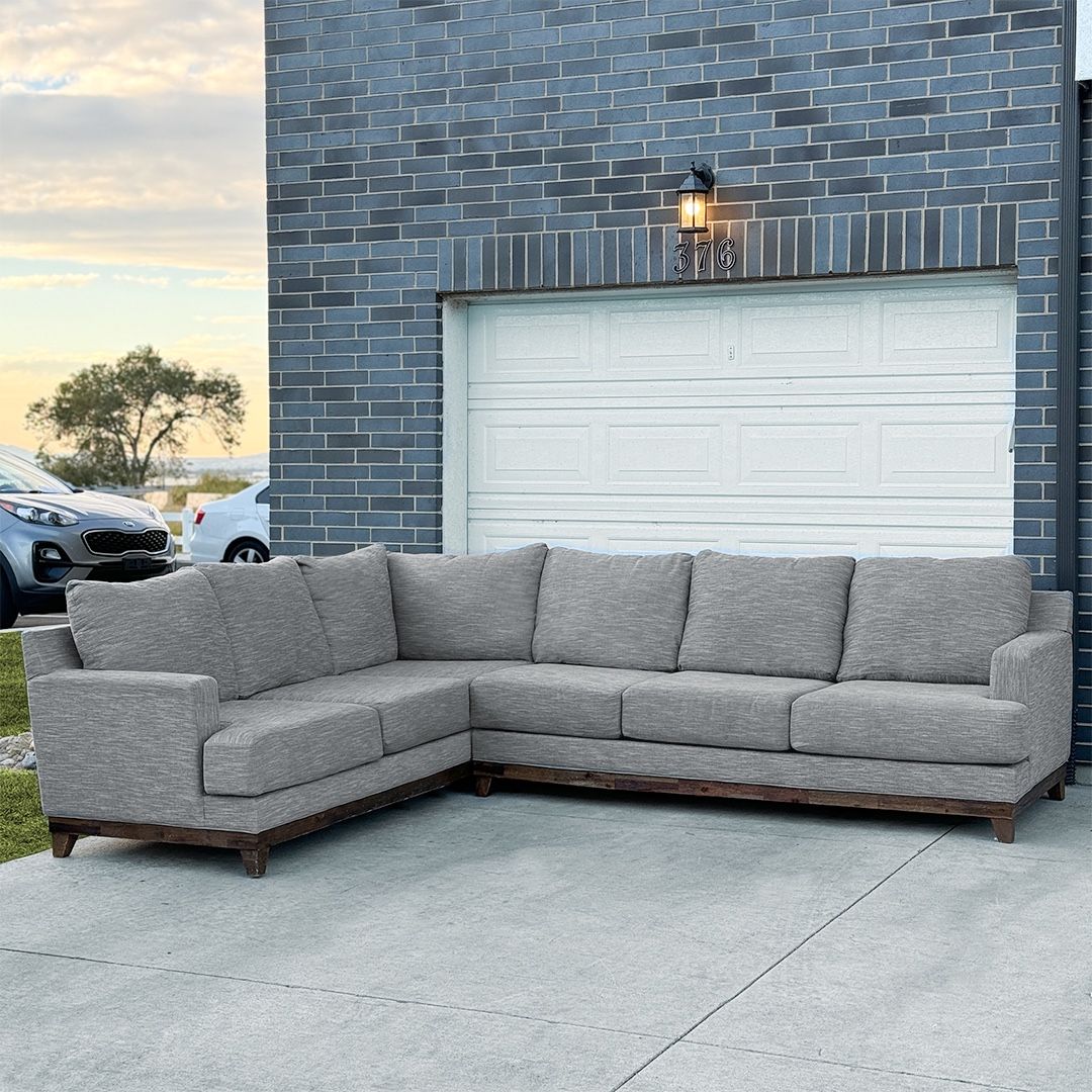 Beautiful Gray Sectional Couch - Free Delivery
