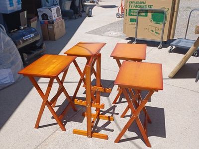 TV trays