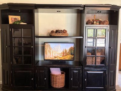 Black Goose Solid wood Entertainment Center