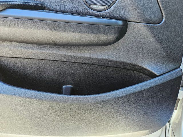 Main image 12