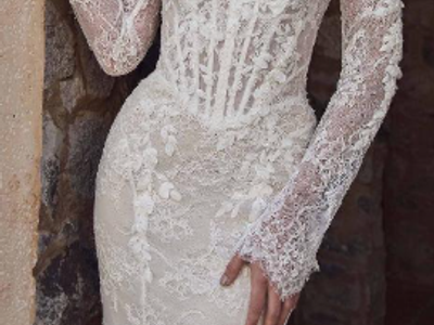 White/light nude wedding dress size 14