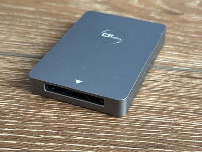 CFexpress Card Reader - USB 3.1 Type-C Portable High-Speed Data Transfer