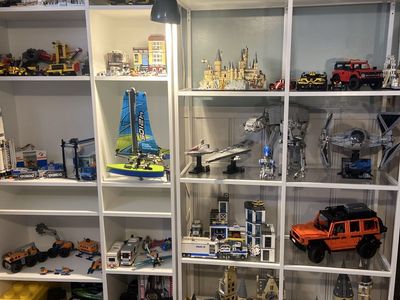 Large Collection of LEGO Sets - Star Wars, Harry Potter, Technic, City & More!