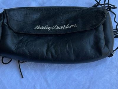 Harley-Davidson Black Leather Handle Bar Bag for Motorcycle