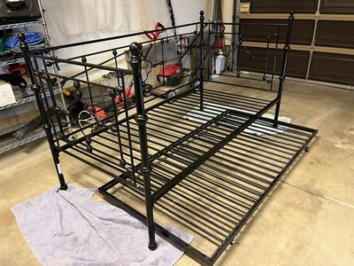 Trundle Bed Frame (top & bottom)
