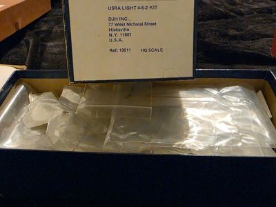DJH Inc USRA Light 4-6-2 Kit Ref: 13011 HO Scale Model Train