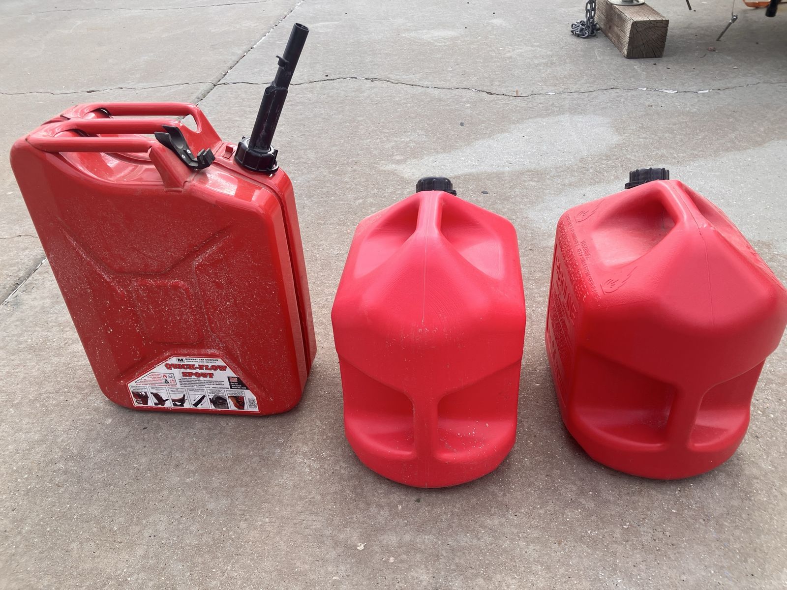 Gas cans