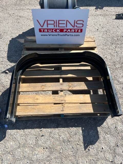 Kenworth W900 Suspension Crossmember / K-Frame