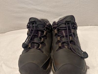 Keen youth size 3, gray with purple trim waterproof hiking shoes