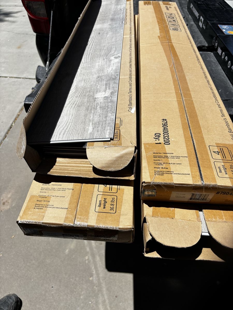 Vinyl flooring