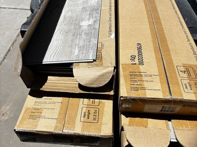 Vinyl flooring