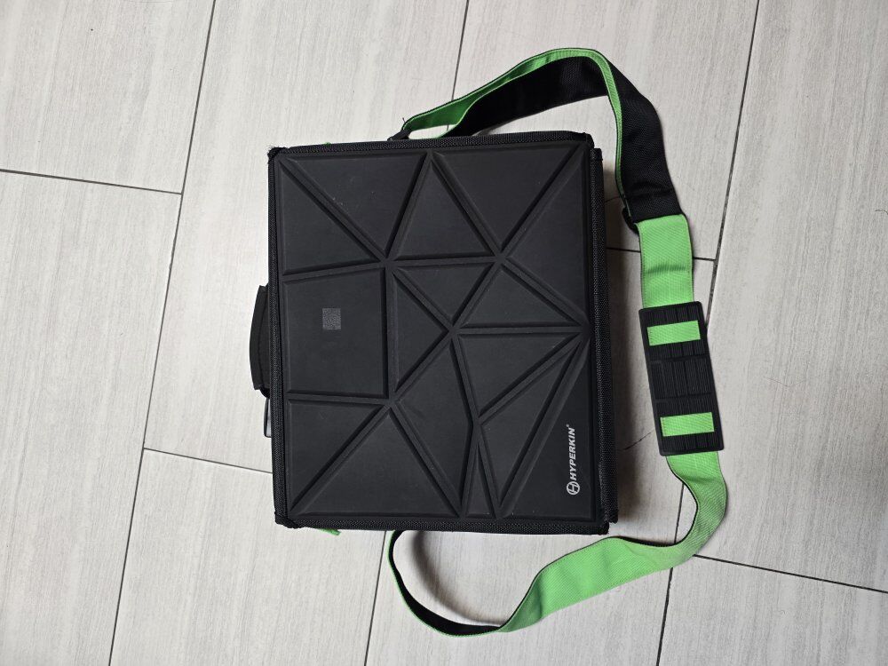 Hyperkin travel bag for xbox
