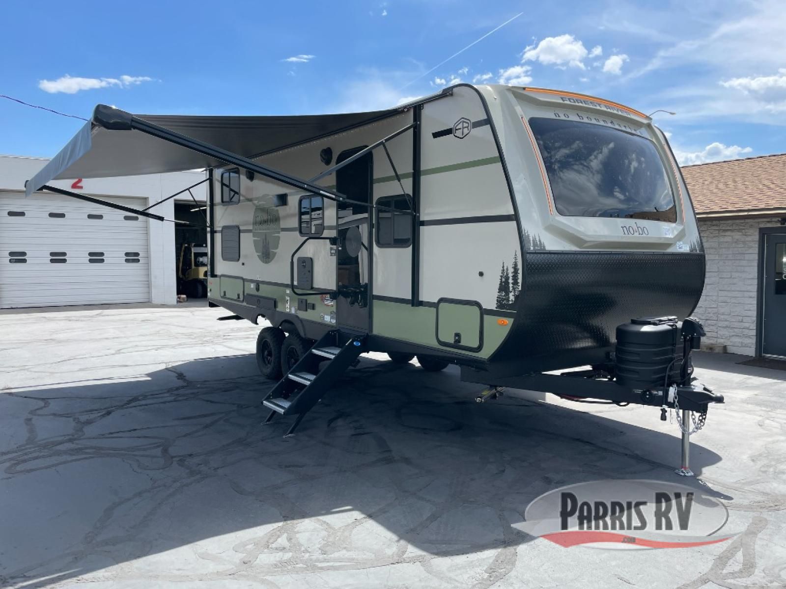 New 2027 Forest River RV No Boundaries NB20.3 Beast Mode