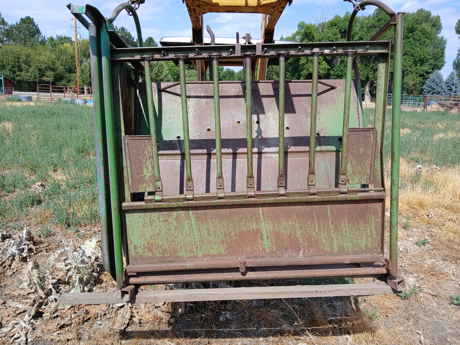 Main image 3