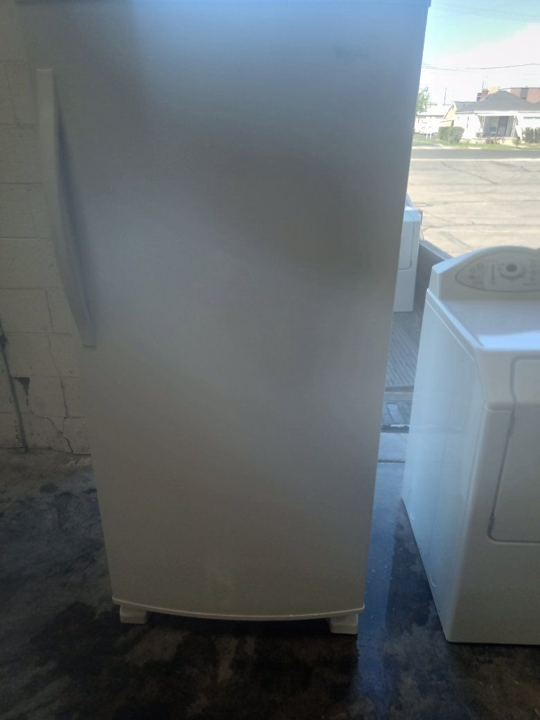 Whirlpool refrigerator