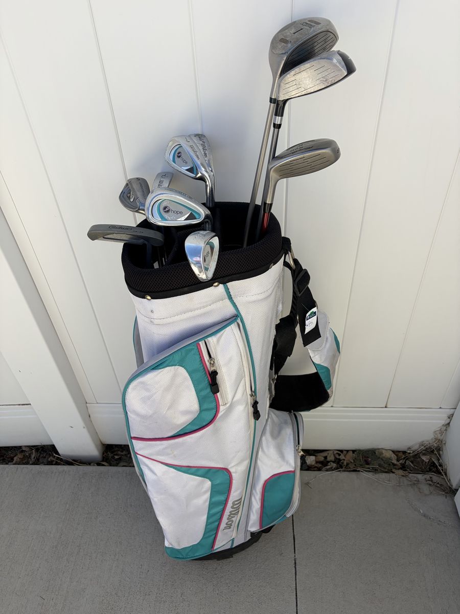 Ladies women’s golf set. Wilson Hope Women's irons Set with Bag - Cleveland Emerald driver