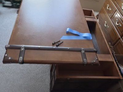 table with movable top