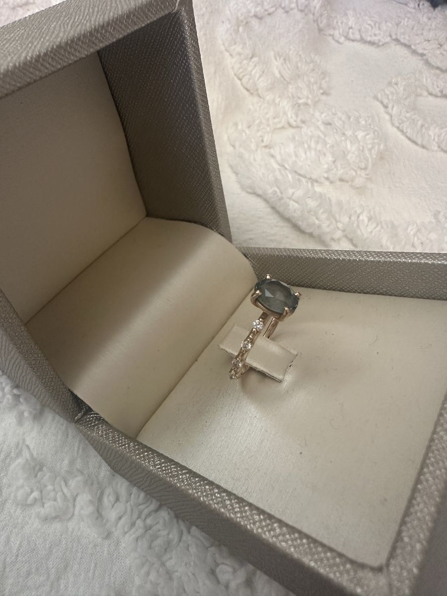 Montana sapphire ring