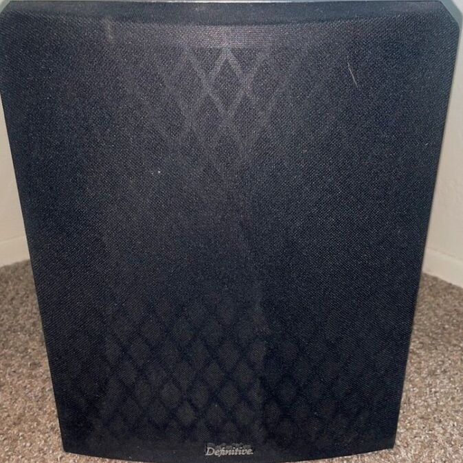 Definitive Technology Subwoofer & Center channel speaker