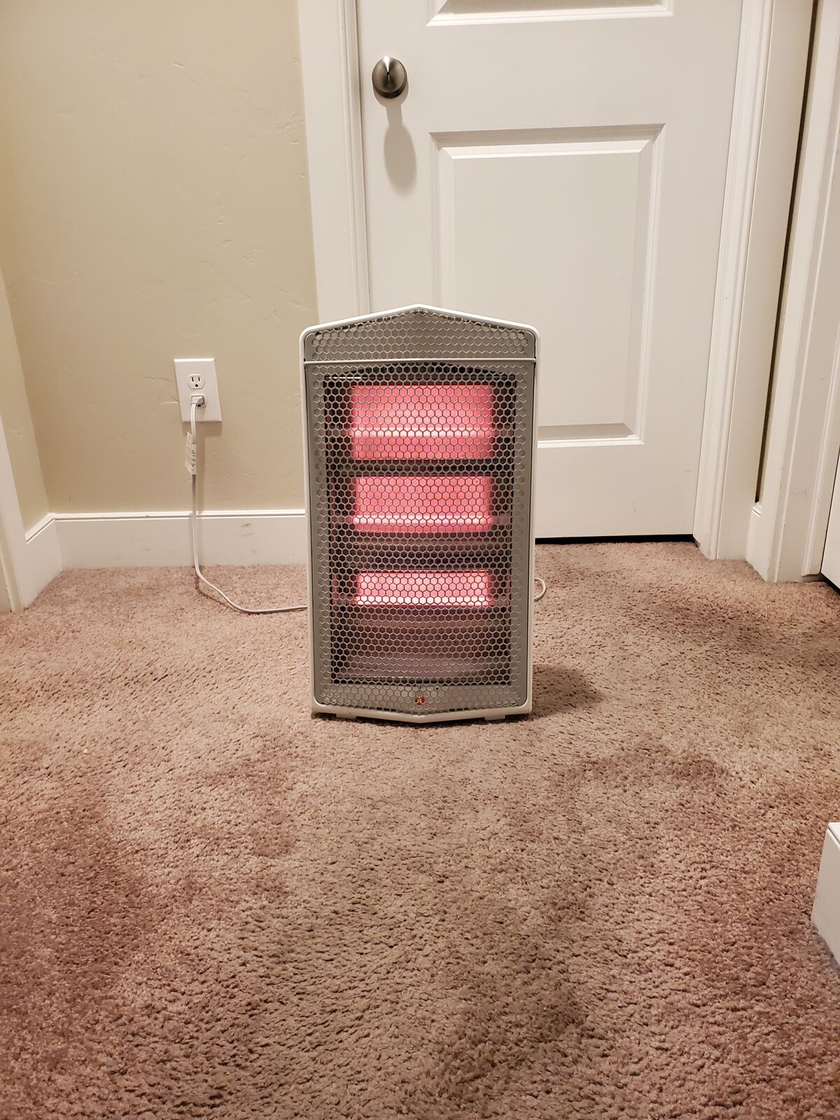 Electric Quartz Heater, White or Black