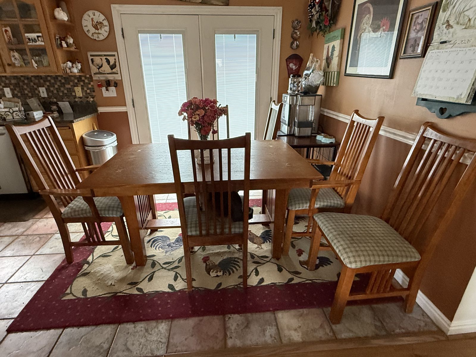 Dining table with insert and 6 padded chairs