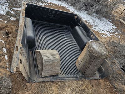 Nissan King Cab Drop-In Bed Liner