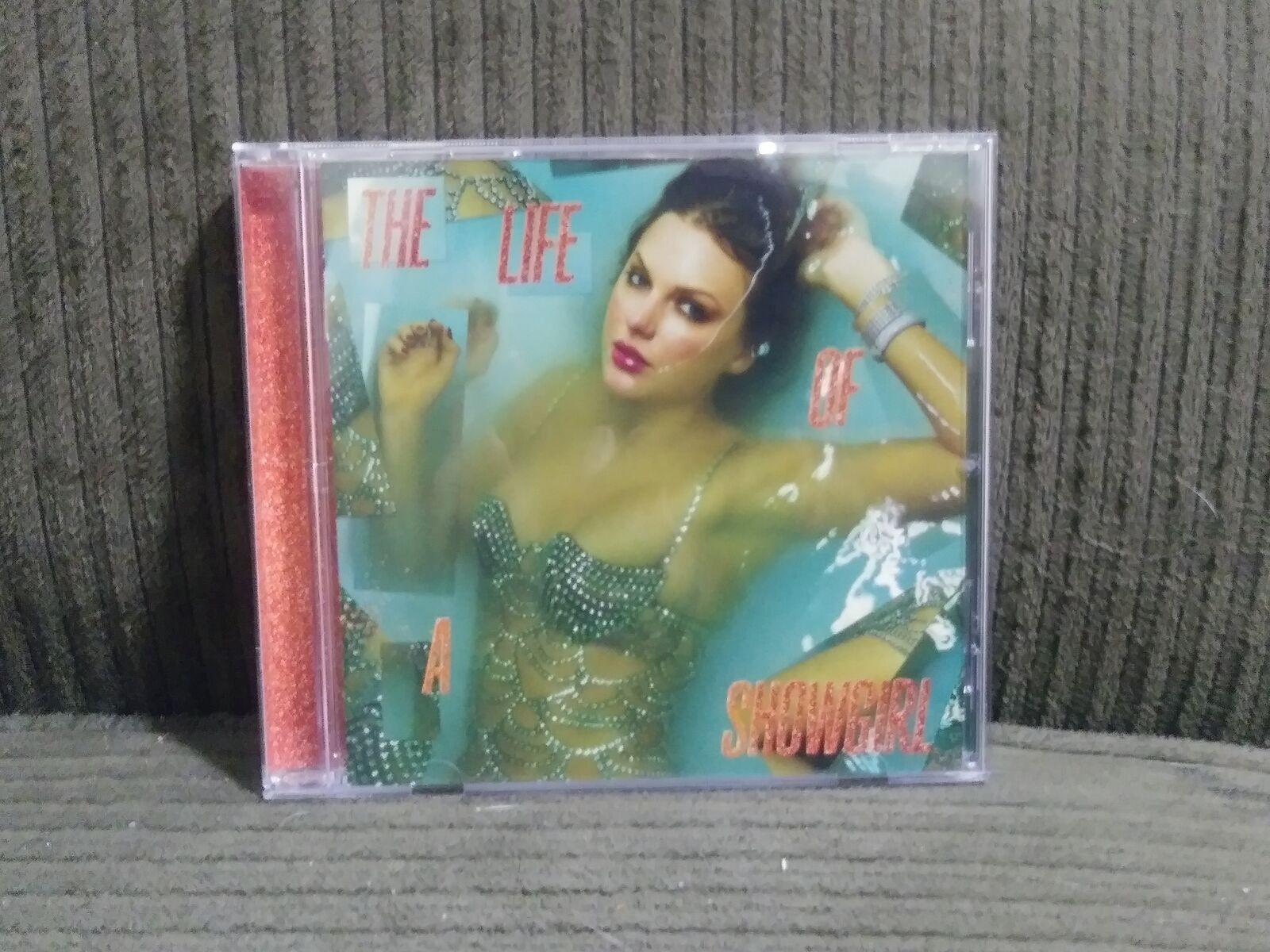 Taylor Swift The Life of a Showgirl CD