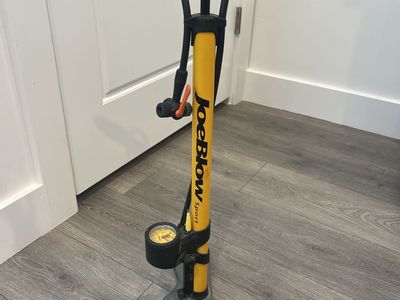 Topeak JoeBlow Sport Floor Bike Pump with Pressure Gauge