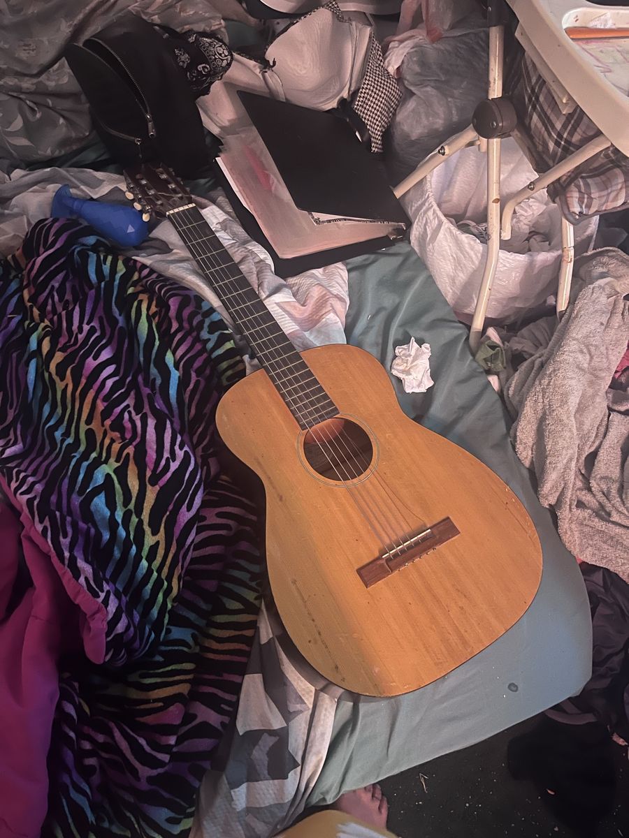 Harmony 173 acoustic guitar