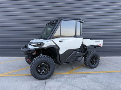 2026 Can-Am® Defender Limited HD11