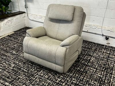 LIKE NEW!! COSTCO FLEXSTEEL FABRIC ZECLINER POWER LIFT SLEEP RECLINER CHAIR!!