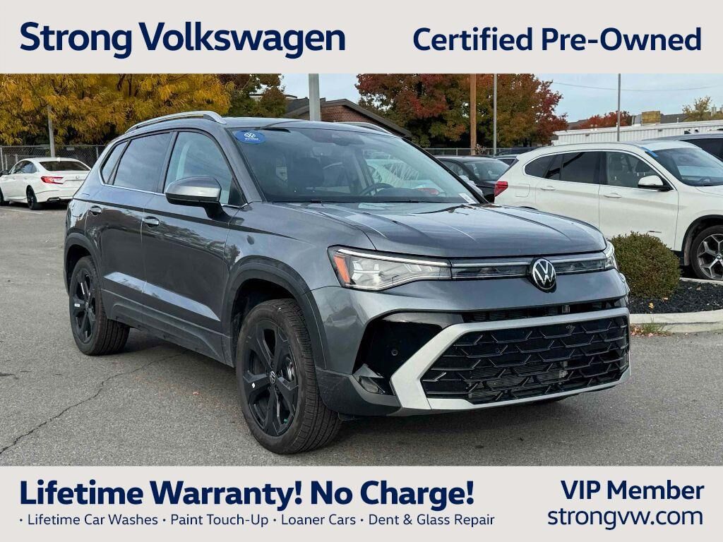 2025 Volkswagen Taos SEL 4Motion